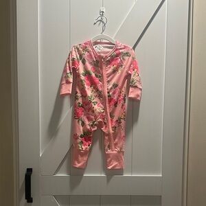 Source Unknown Pink Floral Kids Bodysuit